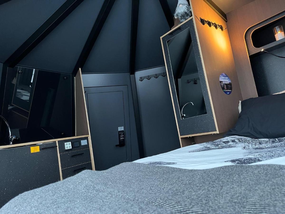 Vikajaervi Lake View Experience Igloos Rovaniemi Kültér fotó