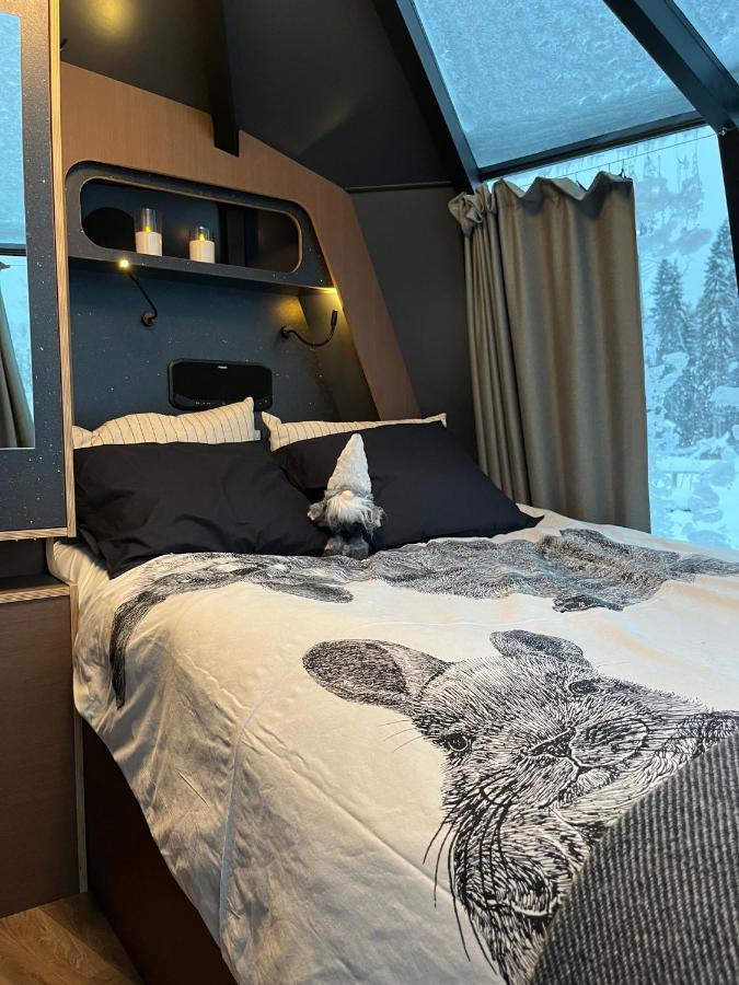Vikajaervi Lake View Experience Igloos Rovaniemi Kültér fotó