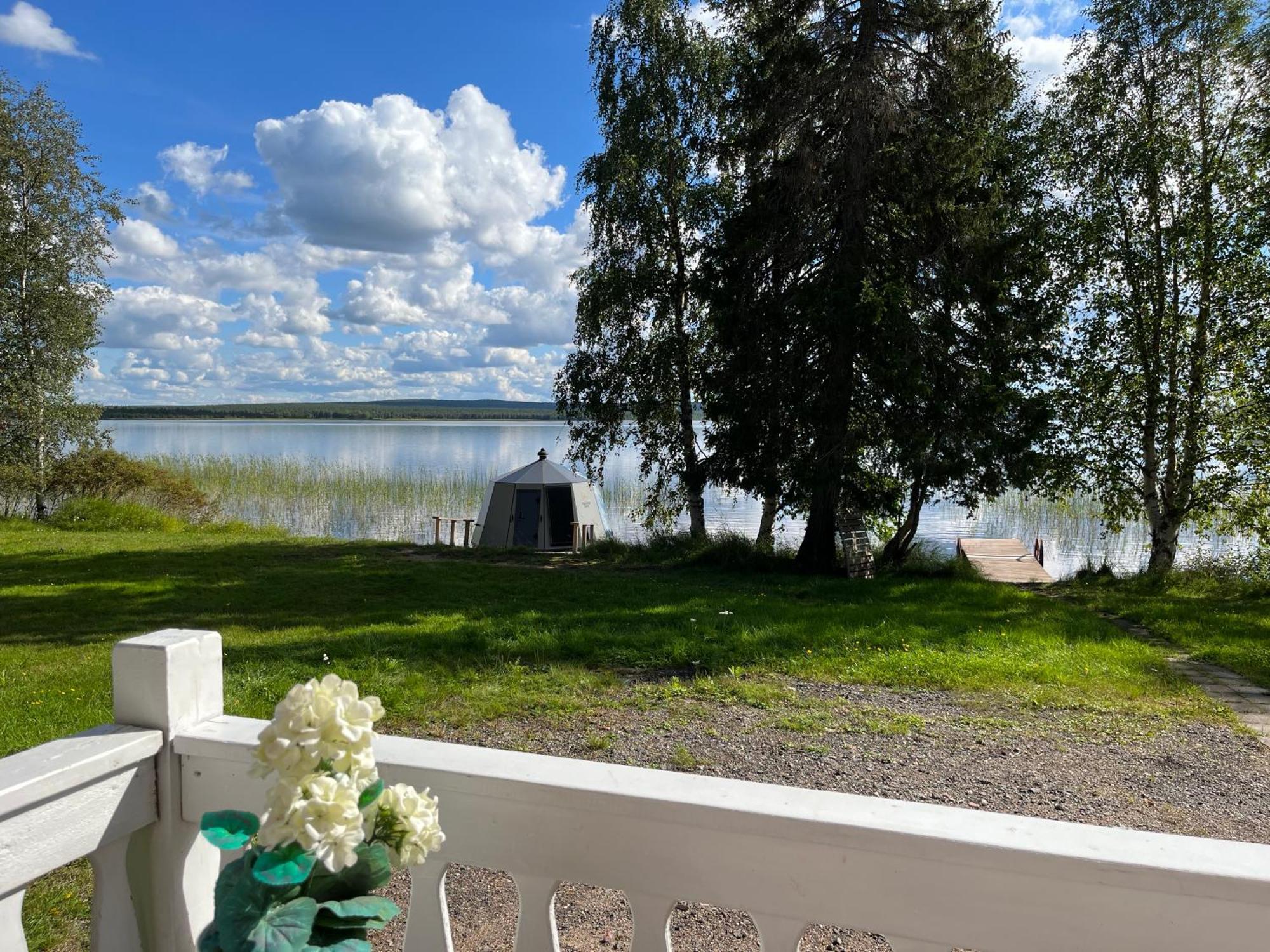 Vikajaervi Lake View Experience Igloos Rovaniemi Kültér fotó