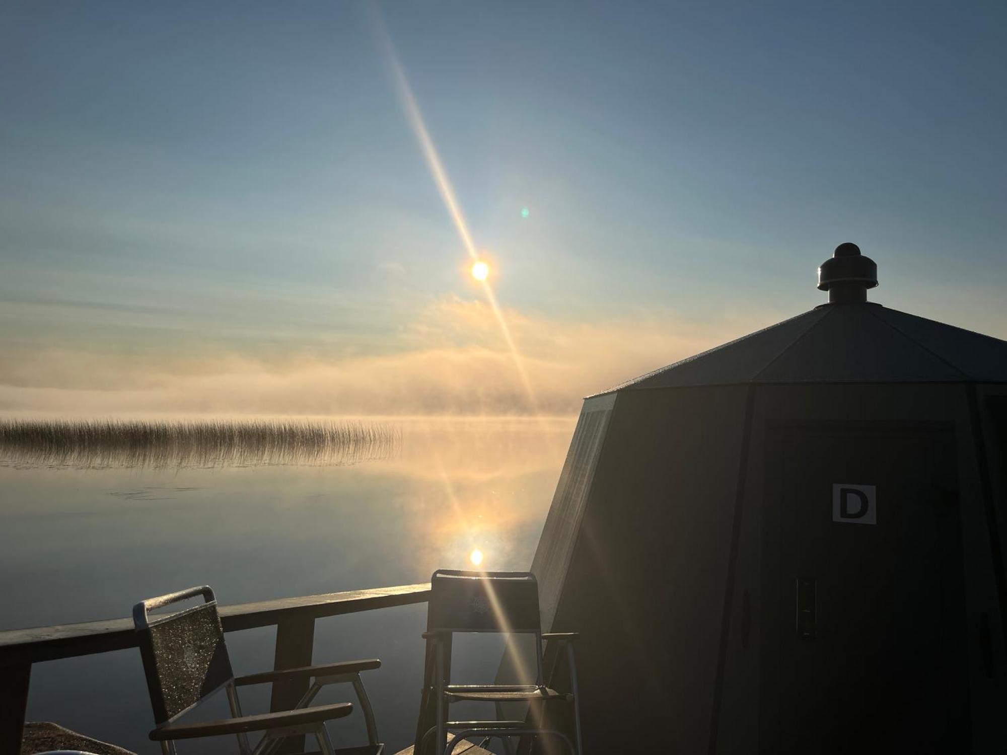 Vikajaervi Lake View Experience Igloos Rovaniemi Kültér fotó