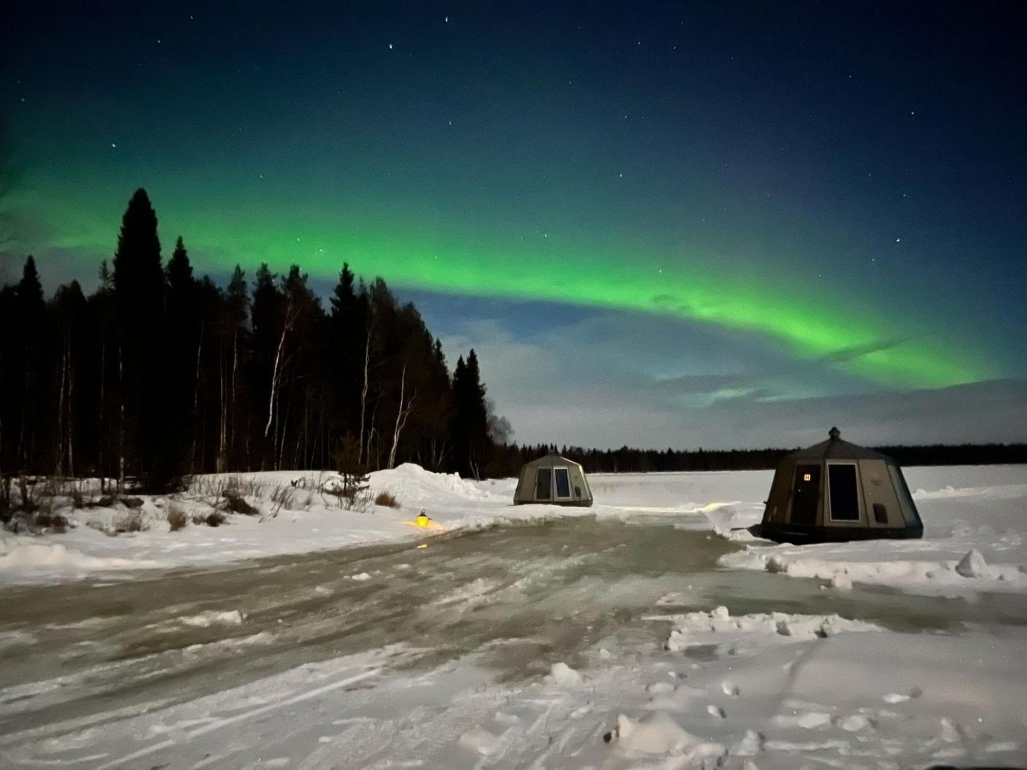Vikajaervi Lake View Experience Igloos Rovaniemi Kültér fotó